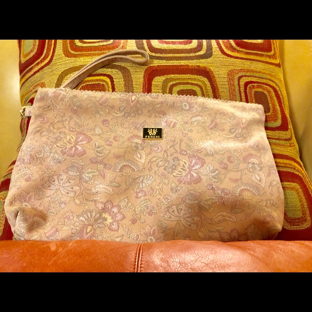 Ferchi purse. Lt. pink and lavender floral print.